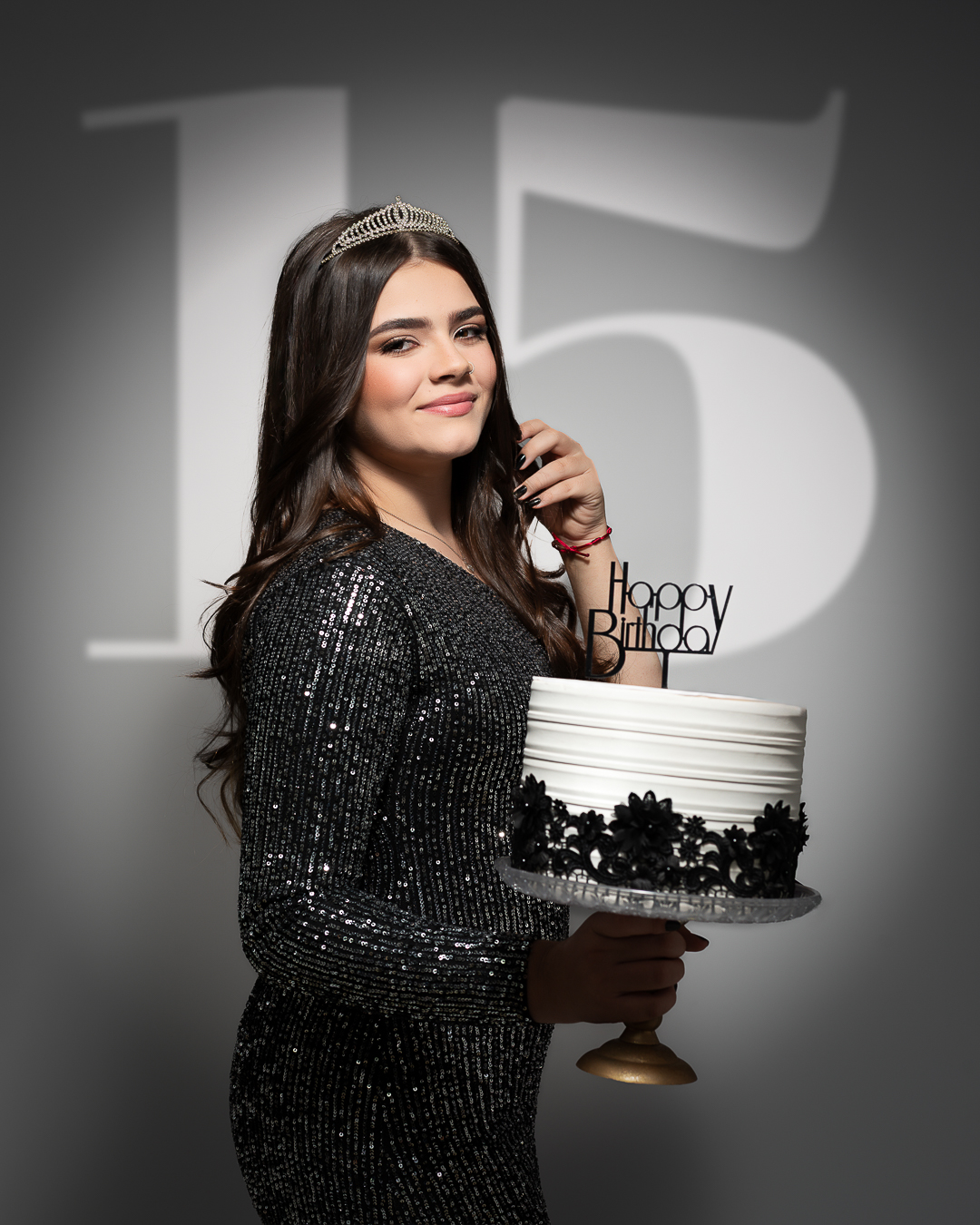 Ensaio externo de 15 anos em Cotia, fotos ao ar livre com vestido de debutante